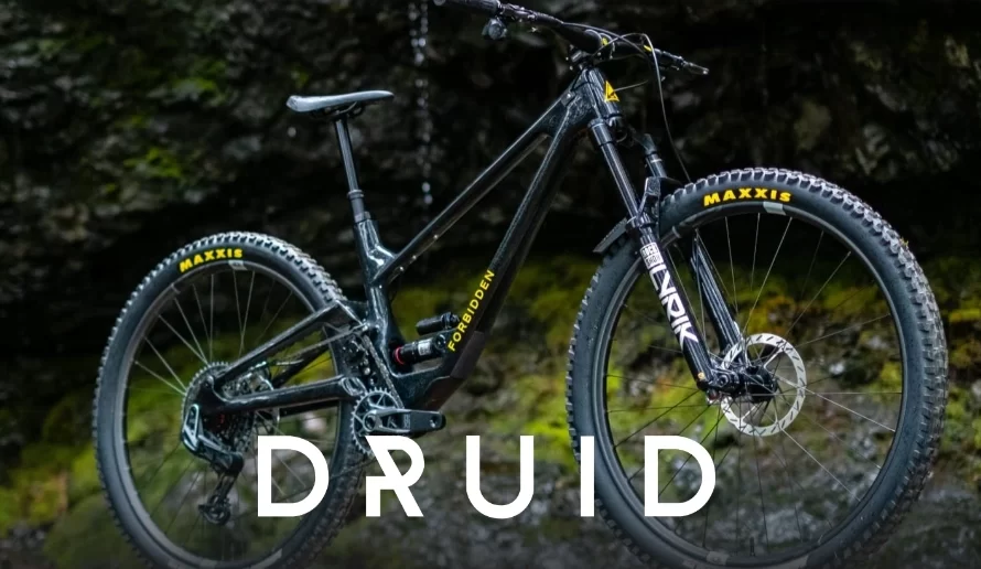 Druid V2: Así es la renovada bicicleta de montaña de pivote alto